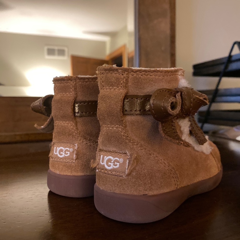UGG Libbie Toddler Size 6